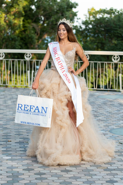 REFAN награди призьорките на Мис Варна 2020 и раздаде подаръци на всички участнички