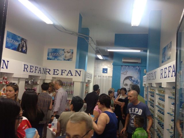 Отвори нов бутиков магазин "Refan" в град Торино, Италия